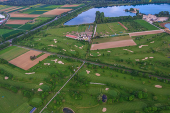 Schrägluftbild von Golfplatz des Golf-Club Bensheim e.V im Bundesland Hessen, Deutschland