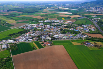 Industriegebiet beidseits der Schwanheimer Straße in Bensheim im Bundesland Hessen, Deutschland