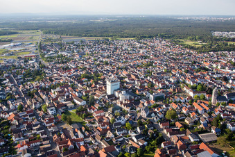 Luftbild von Stadtansicht vom Innenstadtbereich in Pfungstadt im Bundesland Hessen, Deutschland