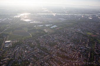 Ortsteil Edigheim in Ludwigshafen am Rhein im Bundesland Rheinland-Pfalz, Deutschland