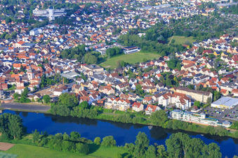 Steinheimer Straße am Mainufer in Seligenstadt im Bundesland Hessen, Deutschland