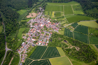 Luftbild von Ortsteil Hahn in Ober-Ramstadt im Bundesland Hessen, Deutschland