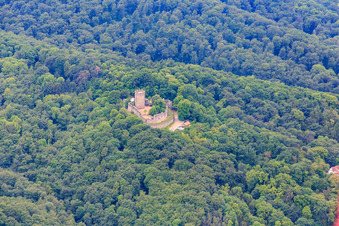 Luftaufnahme von Schloss Alsbach in Alsbach-Hähnlein im Bundesland Hessen, Deutschland