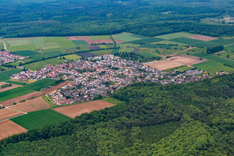 Luftaufnahme von Ortsteil Fehlheim in Bensheim im Bundesland Hessen, Deutschland