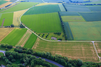 Grundmauern des Ehemaliges Jagdschloss Mädelhofen in Waldbrunn im Bundesland Bayern, Deutschland