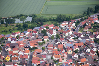 St. Laurentius im Ortsteil Heidenfeld in Röthlein im Bundesland Bayern, Deutschland