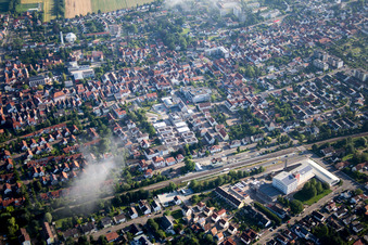 "Im Stadkern" Neubau der RiBa GmbH zw. Bismarck- und Gartenstr in Kandel im Bundesland Rheinland-Pfalz, Deutschland von einer Drohne aus