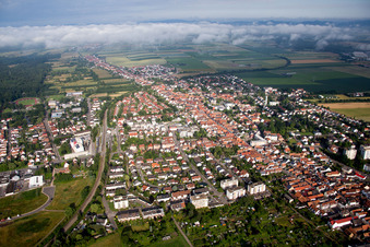 Drohnenbild von "Im Stadkern" Neubau der RiBa GmbH zw. Bismarck- und Gartenstr in Kandel im Bundesland Rheinland-Pfalz, Deutschland