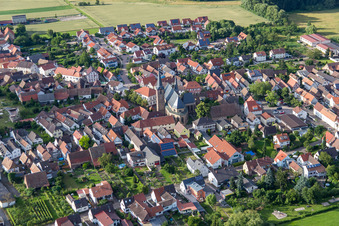 Luftbild von Ortsteil Geinsheim in Neustadt an der Weinstraße im Bundesland Rheinland-Pfalz, Deutschland