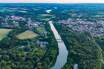 Bockertbahnbrücke über die Isar in Landau an der Isar im Bundesland Bayern, Deutschland