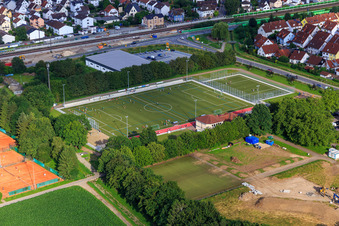 Luftbild von Sporplatz an der Dr.-Werner-Freyberg-Straße in Laudenbach im Bundesland Baden-Württemberg, Deutschland