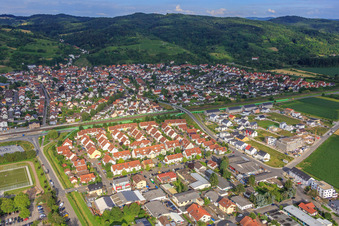 Neubaugebiet Konrad-Adenauer-Straße und Im Kisselfließ in Laudenbach im Bundesland Baden-Württemberg, Deutschland