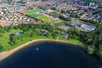 Luftaufnahme von Freibad Wiesensee in Hemsbach im Bundesland Baden-Württemberg, Deutschland