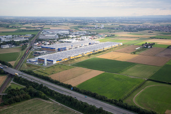 Gewerbegebiet und Firmenansiedlung an der A5 be4work GmbH in Heddesheim im Bundesland Baden-Württemberg, Deutschland