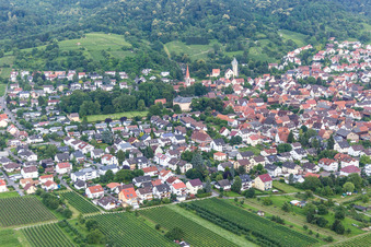 Palais des Schloss Wiser im Ortsteil Leutershausen in Hirschberg an der Bergstraße im Bundesland Baden-Württemberg, Deutschland