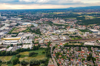 Luftaufnahme von Rheinauhafen in Mannheim im Bundesland Baden-Württemberg, Deutschland