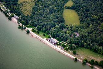 Rheinstrandbad im Ortsteil Niederfeld in Mannheim im Bundesland Baden-Württemberg, Deutschland