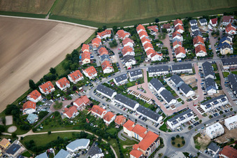 Drohnenaufname von Ortsteil Oggersheim in Ludwigshafen am Rhein im Bundesland Rheinland-Pfalz, Deutschland