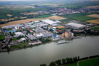 Rhein-Dürkheim, Industriegebiet Süd im Ortsteil Rheindürkheim in Worms im Bundesland Rheinland-Pfalz, Deutschland