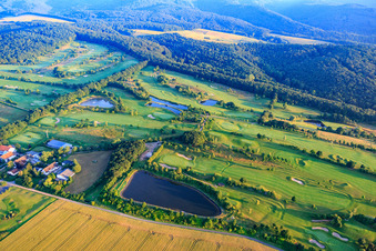 Golfplatz des Golfclub am Donnersberg e.V in Imsbach im Bundesland Rheinland-Pfalz, Deutschland aus der Vogelperspektive