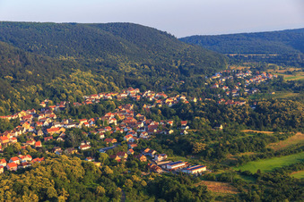 Bolander Weg in Dannenfels im Bundesland Rheinland-Pfalz, Deutschland