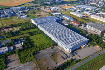 Industriegebiet Waldstraße mit DACHSER Biebesheim GmbH in Biebesheim am Rhein im Bundesland Hessen, Deutschland