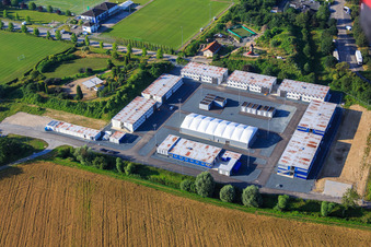 Containerdorf für Flüchtlinge und Asylanten in Bensheim im Bundesland Hessen, Deutschland