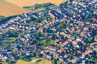 Kirche an der Lutherstr im Ortsteil Staffort in Stutensee im Bundesland Baden-Württemberg, Deutschland