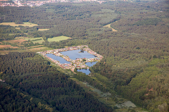 Campingplatz Königsbruch im Ortsteil Vogelbach in Bruchmühlbach-Miesau im Bundesland Rheinland-Pfalz, Deutschland