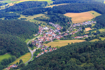 Dorfansicht aus Norden in Gehrweiler im Bundesland Rheinland-Pfalz, Deutschland