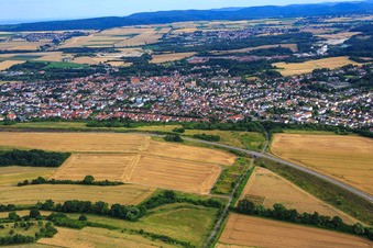 Luftbild von Stadtansicht aus Norden in Eisenberg im Bundesland Rheinland-Pfalz, Deutschland