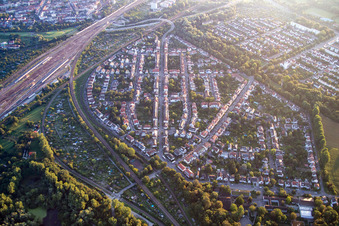 Weiherfeld im Ortsteil Weiherfeld-Dammerstock in Karlsruhe im Bundesland Baden-Württemberg, Deutschland
