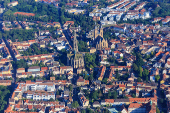 Gedächtniskirche der Protestation und kathol. Kirche St. Joseph in Speyer im Bundesland Rheinland-Pfalz, Deutschland