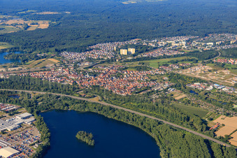 Alt-Wörth am Altrhein von Nordosten in Wörth am Rhein im Bundesland Rheinland-Pfalz, Deutschland