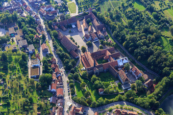 Kloster Maulbronn UNESCO Welterbe im Bundesland Baden-Württemberg, Deutschland aus der Vogelperspektive