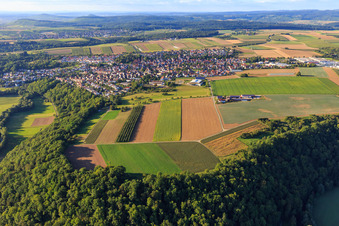 Dorfansicht aus Süden in Kirchberg an der Murr im Bundesland Baden-Württemberg, Deutschland