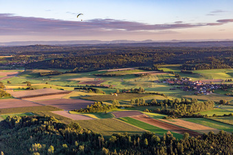 Flugplatz Mittelfischach im Ortsteil Unterfischach in Obersontheim im Bundesland Baden-Württemberg, Deutschland