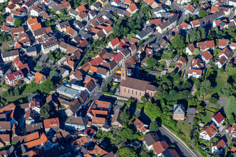 Ortsteil Obergrombach in Bruchsal im Bundesland Baden-Württemberg, Deutschland aus der Luft