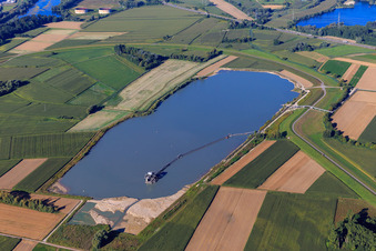 Baggerseee am Polder und Rheingraben in Jockgrim im Bundesland Rheinland-Pfalz, Deutschland