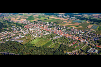 Stadtpanorama aus Osten in Kandel im Bundesland Rheinland-Pfalz, Deutschland