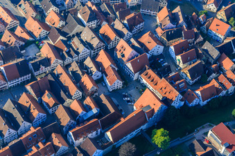 Historische Altstadt mit  Ehemaliges Spital, Armen- und Bettelhaus des Spitals zum heiligen Geist und Lange Straße in Riedlingen im Bundesland Baden-Württemberg, Deutschland