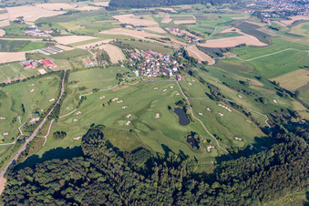 Gelände des Golfplatz GOLFPLATZ STEISSLINGEN GMBH in Steißlingen im Ortsteil Wiechs im Bundesland Baden-Württemberg, Deutschland