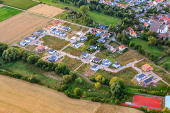 Neubaugebiet In den Hundertmorgen in Offenbach an der Queich im Bundesland Rheinland-Pfalz, Deutschland