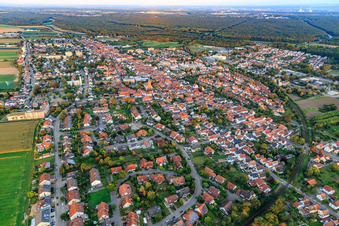 Stadtübersicht aus Westen in Kandel im Bundesland Rheinland-Pfalz, Deutschland