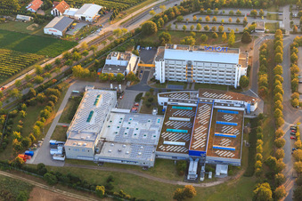 SCHOTT AG - Business Unit Lighting and Imaging und Otto-Schott-Forschungszentrum im Ortsteil Marienborn in Mainz im Bundesland Rheinland-Pfalz, Deutschland