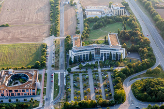 Bürogebäude des Verwaltungs- und Geschäftshauses des Medienunternehmens VRM im Ortsteil Marienborn in Mainz im Bundesland Rheinland-Pfalz, Deutschland
