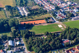 Calisthenics Anlage, Vogelpark im Ortsteil Liedolsheim in Dettenheim im Bundesland Baden-Württemberg, Deutschland
