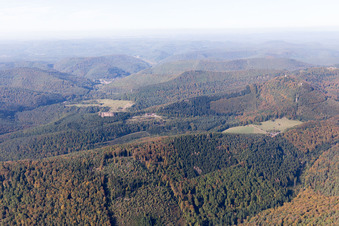 Wingen im Bundesland Bas-Rhin, Frankreich von einer Drohne aus