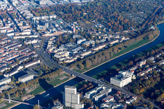 Neckarbrücken, Klinikum im Ortsteil Neckarstadt-Ost in Mannheim im Bundesland Baden-Württemberg, Deutschland