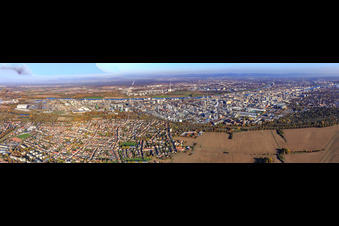 Panorama der BASF von Westen in Ludwigshafen am Rhein im Bundesland Rheinland-Pfalz, Deutschland
